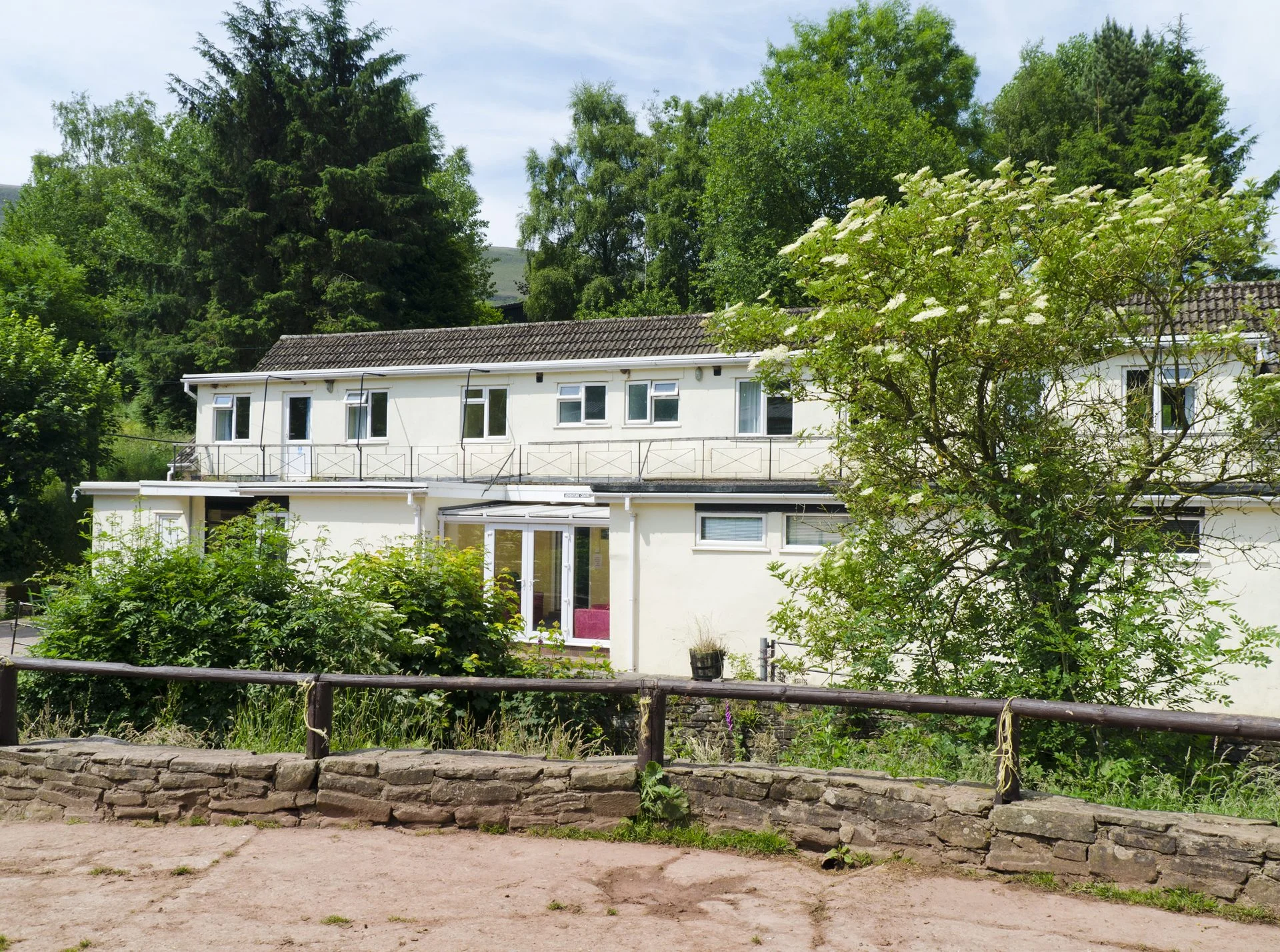 Bunkhouse Side View
